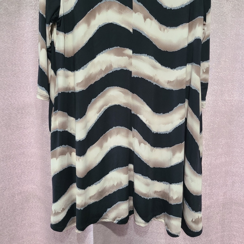 Goldspark XL Tunic Top Wavy Abstract Stripe Strappy V-Neck 3/4 Sleeve Dress - Picture 7 of 11